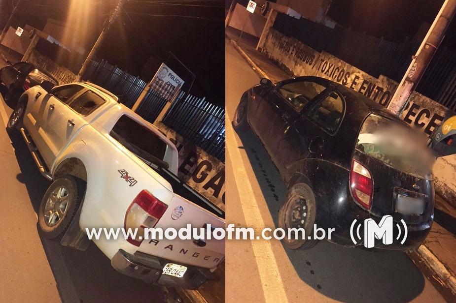 Dois homens são presos com veículo clonado