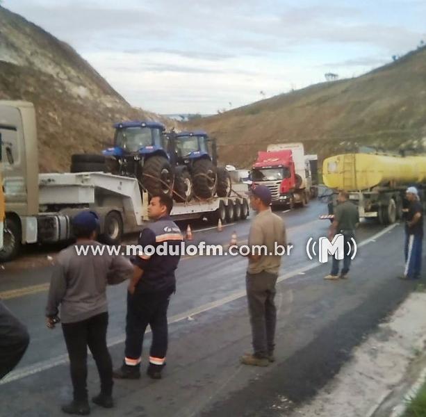 Grave acidente envolvendo quatro veículos é registrado na BR-146...