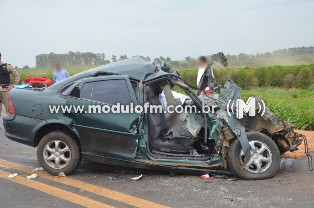 Imagem 6 do post Homem morre em grave acidente na BR-365 em Patrocínio