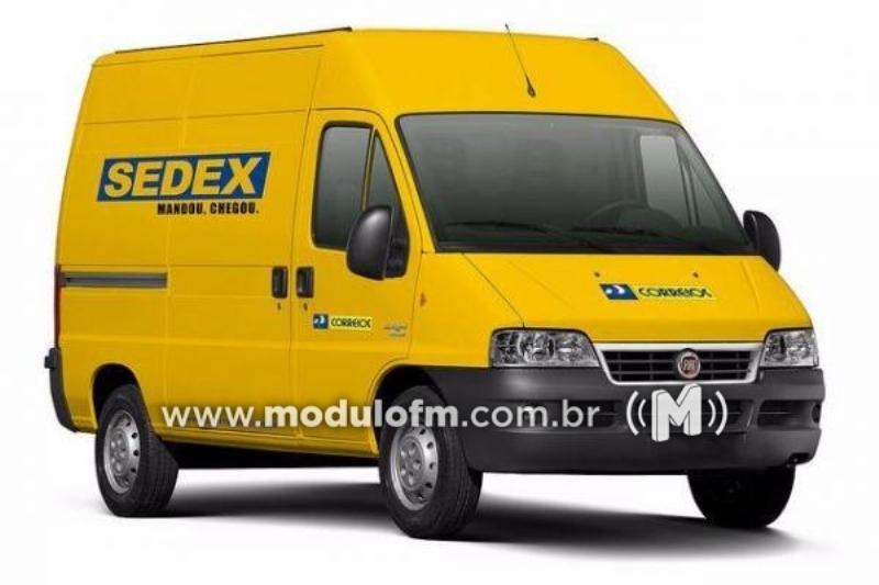 Funcionário utiliza veículo dos Correios a procura de pokémon e chama atenção em Patrocínio