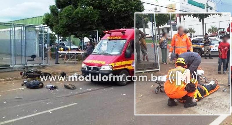 Acidente entre carro e moto deixa um ferido