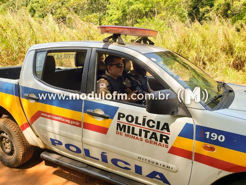 Moto Honda Biz é furtada no bairro Enéas e autores são presos pela PM