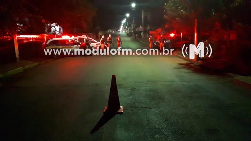 Quatro integrantes de uma facção criminosa são presos com armas e munições em Patrocínio