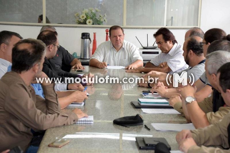 Reunião discute segurança e capacidade de público da FENACAFÉ 2020