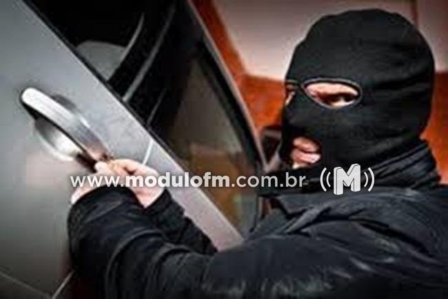 Sem pistas: Saveiro é furtada no bairro Morada Nova