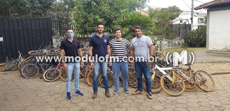 Rotaract Club “Novas Gerações” vende bicicletas apreendidas e compra cestas básicas para famílias carentes