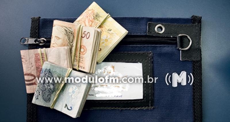 Polícia recupera quase R$ 30 mil de malote roubado em Patrocínio