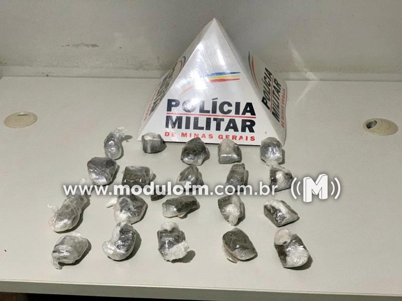 Adolescente é apreendido com drogas