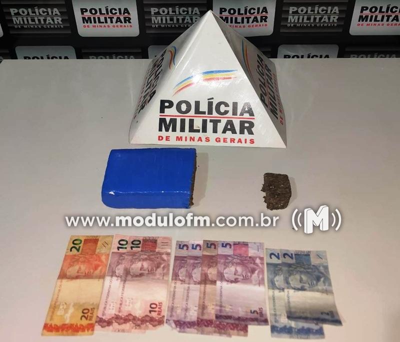 Casal é preso com drogas em veículo de transporte de aplicativo