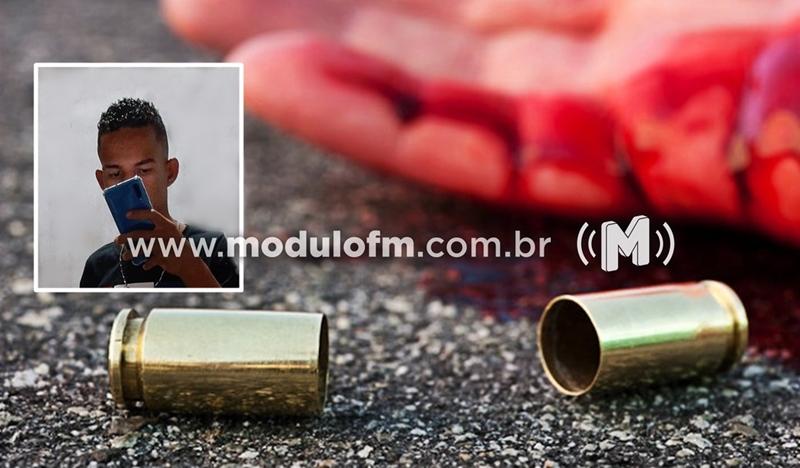 Jovem é morto a tiros na cabeça após traição e briga em Patrocínio