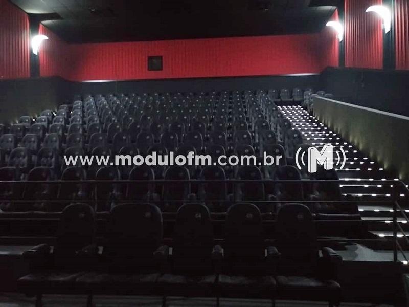 Decreto libera cinema e música ao vivo nos bares...