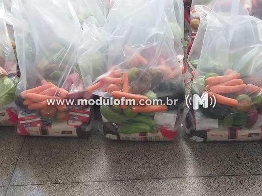 Escola Estadual Joaquim Dias inicia entrega dos kits de alimentação nesta quinta-feira (03)