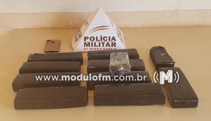 Abordagem policial apreende grande quantidade de drogas na MG-190