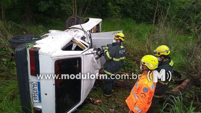 Jovem de 20 anos morre em acidente próximo a Abadia dos Dourados