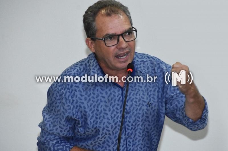 Roberto Margari toma posse como vereador na Câmara Municipal de Patrocínio