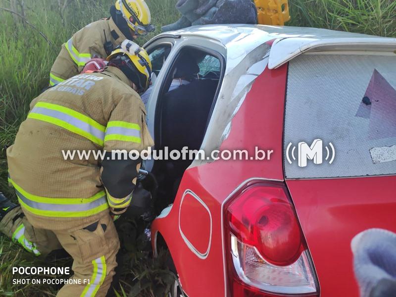 Acidente envolvendo veículo da prefeitura de Monte Carmelo mata passageira