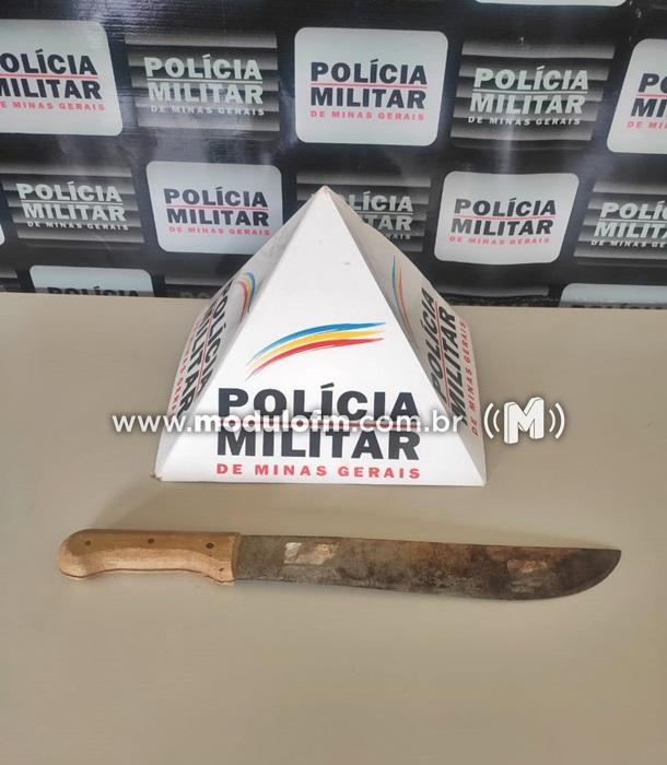 Fiscal da prefeitura é agredido com facão ao fiscalizar obra
