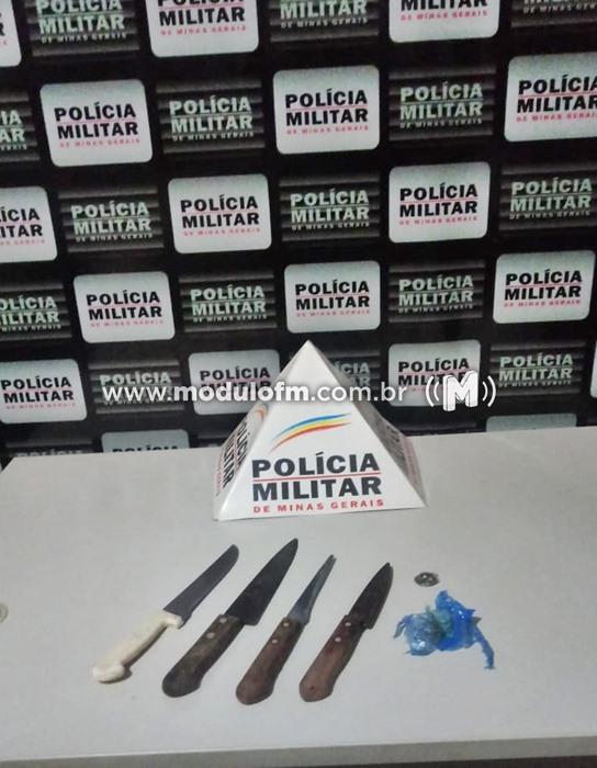PM prende mulher e apreende três menores por tráfico de drogas
