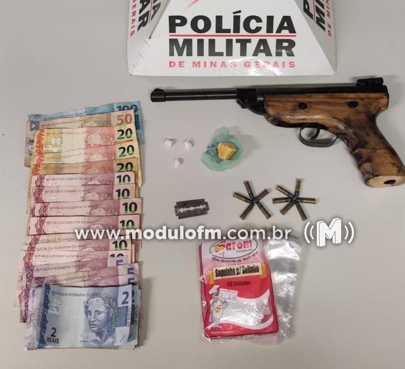 Homens são presos com drogas, armas e munições em residência no bairro Boa Esperança
