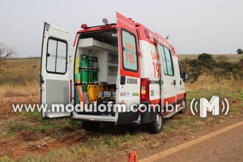 Policial fica gravemente ferido após cair em buraco na BR-365