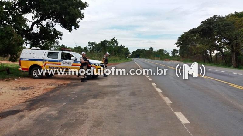 Dois homens são presos com peixes com tamanho fora da medida permitida na MGC-462