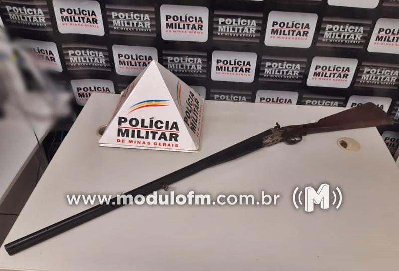 Homem é preso com arma fogo em ocorrência de Maria da Penha