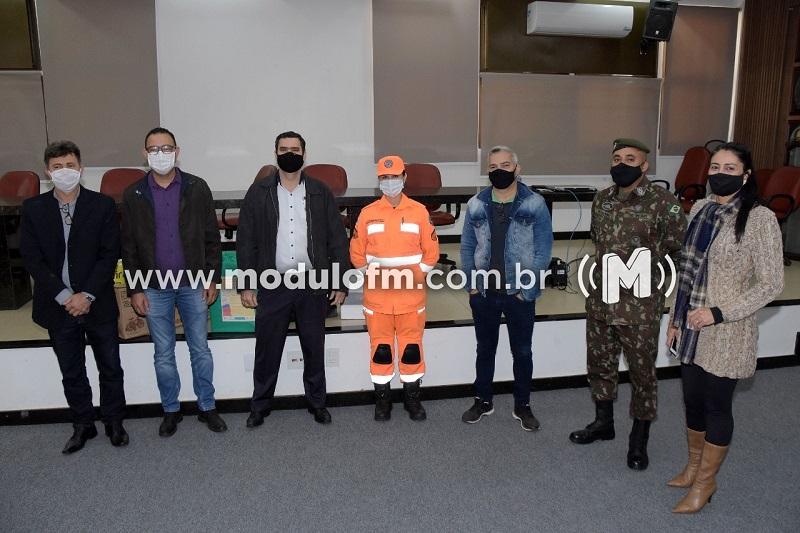 Secretária de Desenvolvimento Social encerra Campanha do Agasalho 2021