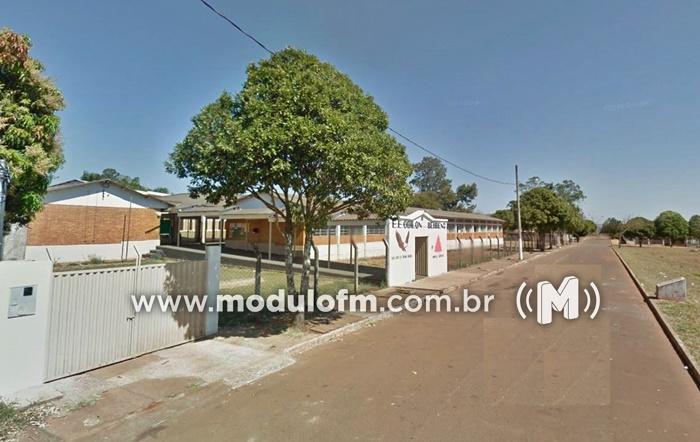 Escola Estadual Odilon Behrens oferece vaga para professor
