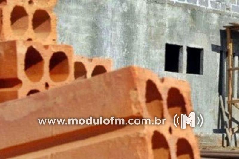 Ladrões furtam materiais de duas construções no mesmo dia em Patrocínio