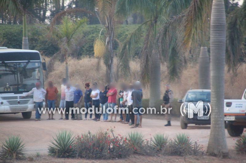 Polícia liberta mulher levada como refém em assalto na fazenda Makena em Patrocínio