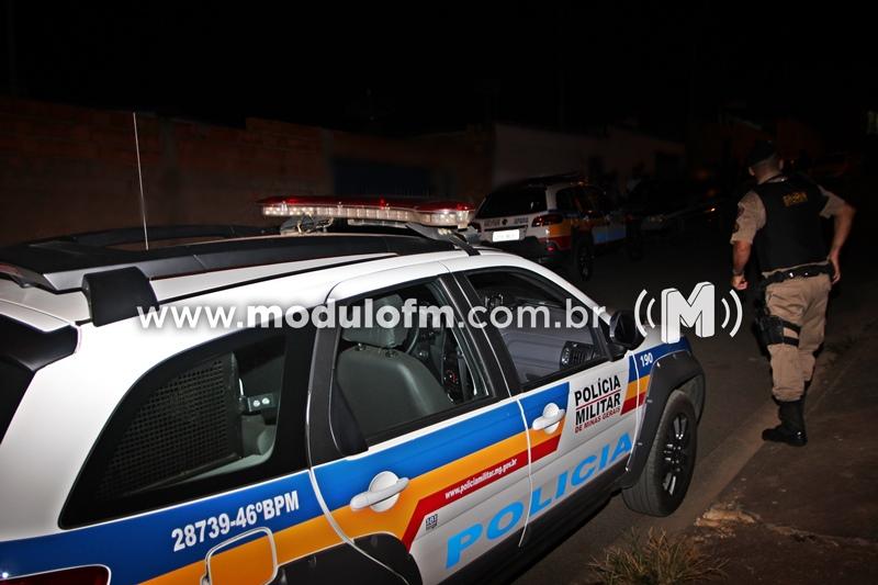 Criminosos furam parede para furtar joalheria mas acabam presos
