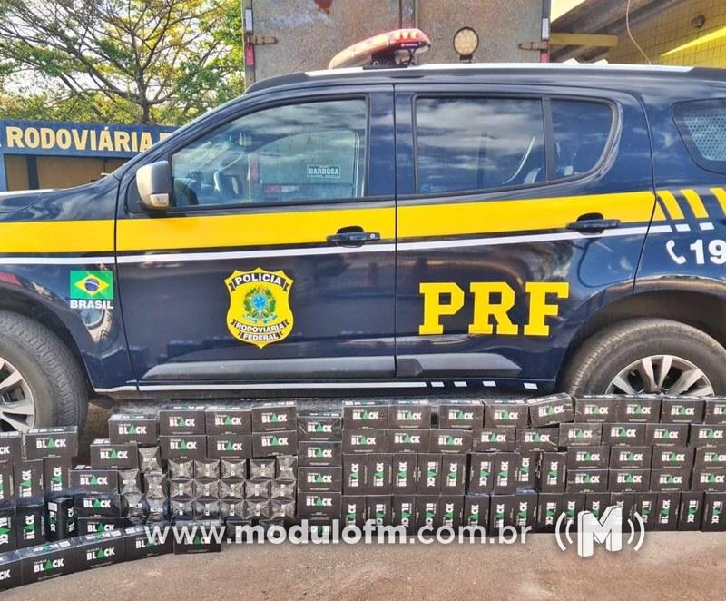 PRF apreende mais 1500 maços de cigarros contrabandeados em ônibus na BR-365