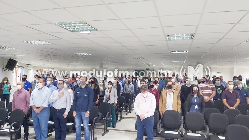 Abertura da 29ª Edição do Seminário do Café 2021 reuniu diversas pessoas no retorno presencial