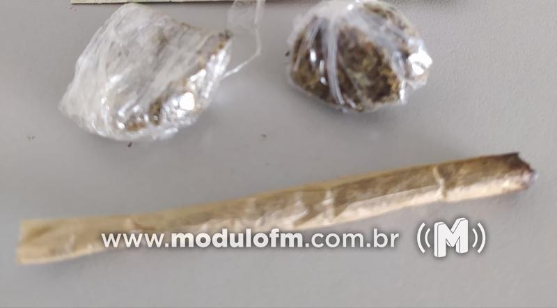 Operação Rota Segura, Polícia Rodoviária Militar prende dois indivíduos com drogas na MG-230
