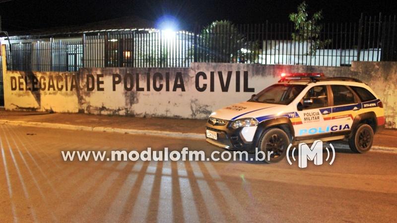 Adolescente de 12 anos é detida pela polícia após agredir e ameaçar a própria mãe com uma faca em Patrocínio
