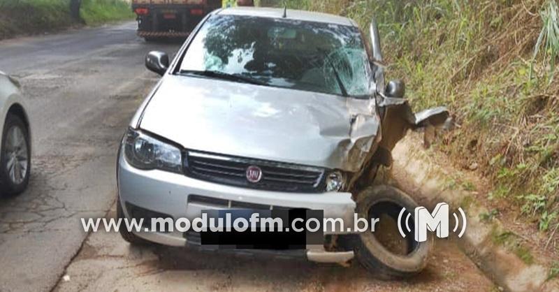 Imagem 1 do post Batida entre carro e caminhão deixa uma pessoa ferida na MG-230
