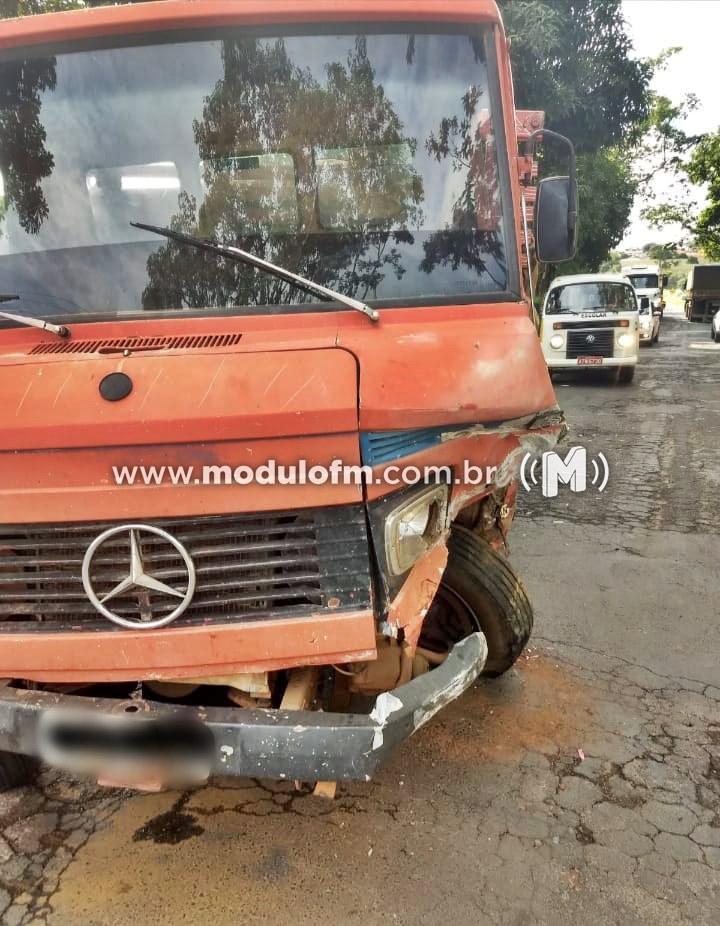 Imagem 2 do post Batida entre carro e caminhão deixa uma pessoa ferida na MG-230