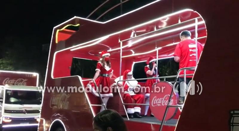 Festividades de Natal em Patrocínio são iniciadas com a chegada do Papai Noel