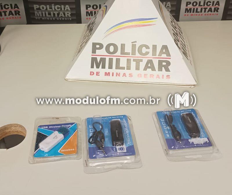 Jovem é preso após furto de pendrives de dentro de loja em Patrocínio