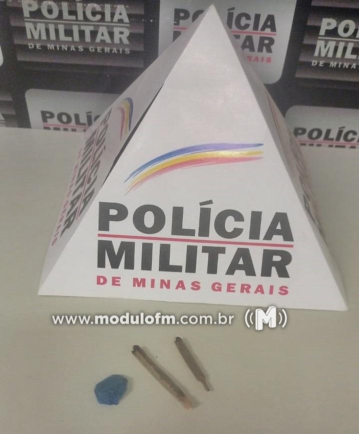 Imagem 1 do post Dois homens suspeitos de traficar drogas são presos no bairro Serra Negra