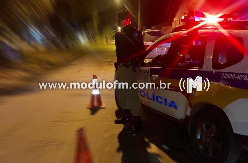 Donos de bar são presos por venda de bebida alcoólica a menores no bairro Serra Negra