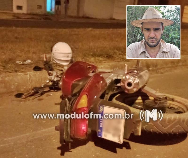 Motociclista morre ao colidir com poste em Patrocínio
