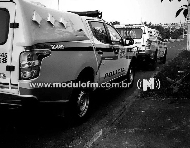 PM prende homem em operação contra o tráfico de drogas no bairro Santo Antônio