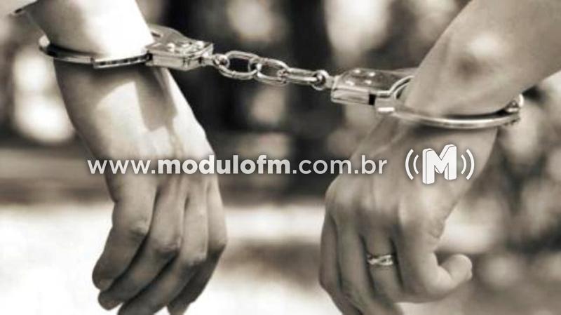 Polícia Militar prende “casal do crime” flagrado por câmera de segurança furtando mercadorias em farmácia