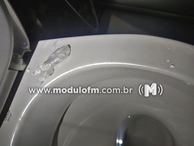 Imagem 1 do post Após denúncias, dois homens são presos por tráfico de drogas em Monte Carmelo