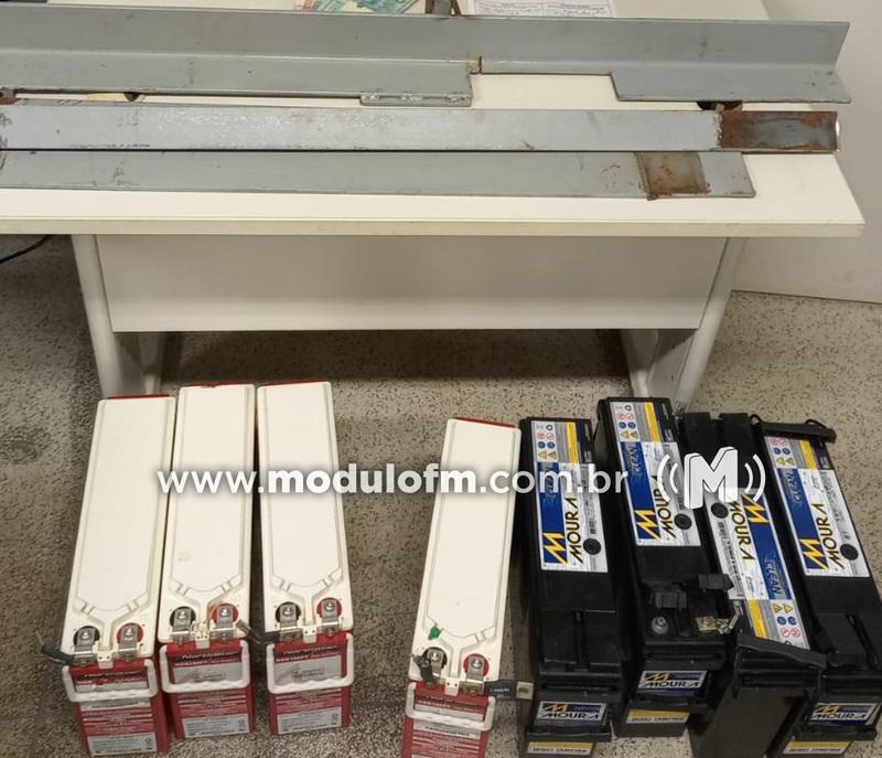 Homem é preso por suspeita de furto de carretinha e receptação de baterias de empresa de telefonia
