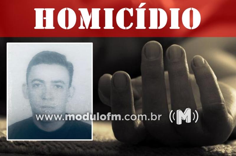 Homem é espancado até a morte em Irai de Minas
