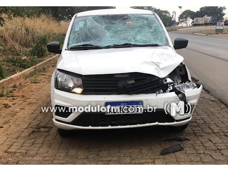 Imagem 2 do post Mulher morre atropelada por veículo ao atravessar rodovia para pegar carona