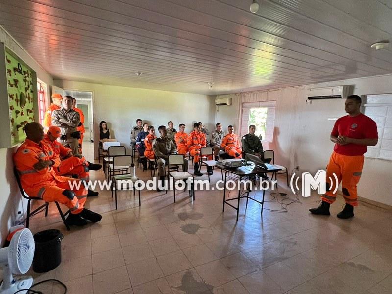 Imagem 1 do post Corpo de Bombeiros capacita policiais e socorristas do Samu em abordagem técnica a tentativa de suicídio