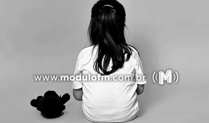 Criança de 4 anos relata dores na vagina após...